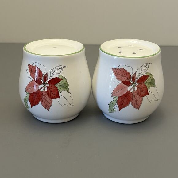 Block Bernarda Portugal Poinsettia Mary Lou Goertzen Salt And Pepper Shakers VTG - Picture 3 of 8